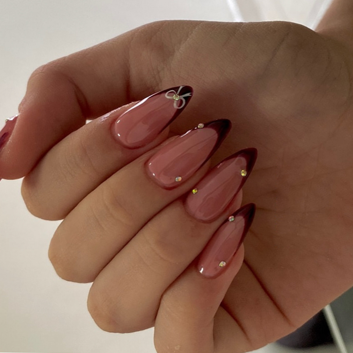 24 pièces de faux ongles rétro - Nail Art Red Wine avis et prix