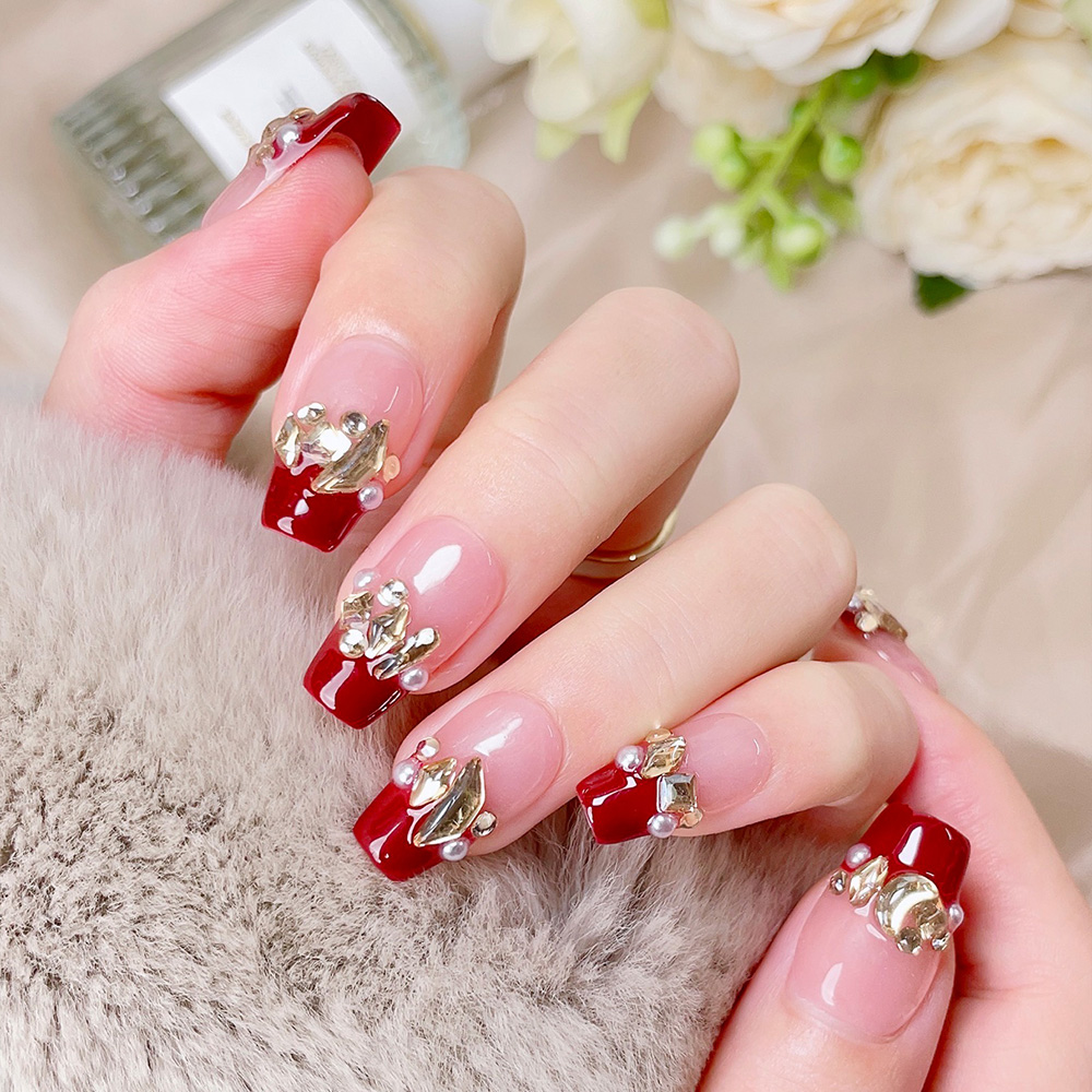 Kit de 10 faux ongles trapézoï - Nail Art Red Wine avis et prix